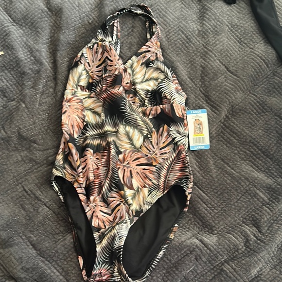 Hurley Swim New Hurley One Piece Swimsuit Floral Design Poshmark